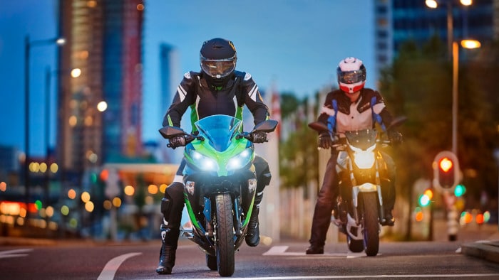 Světla na motocykl