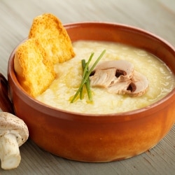 Recept na bramborovou polévku s lanýžovým olejem | Philips