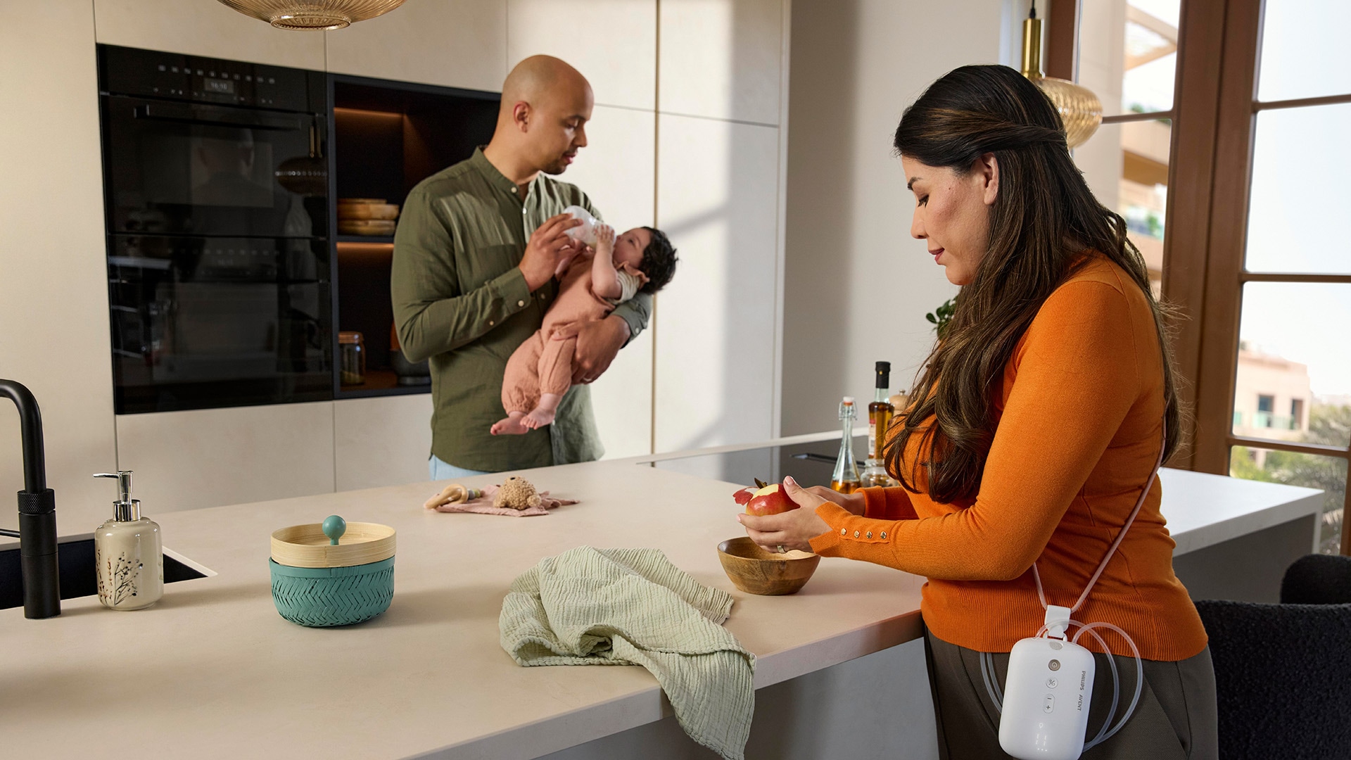How we’re freeing up the hands and time of moms with our new Philips Avent Hands-Free Electric Breast Pump